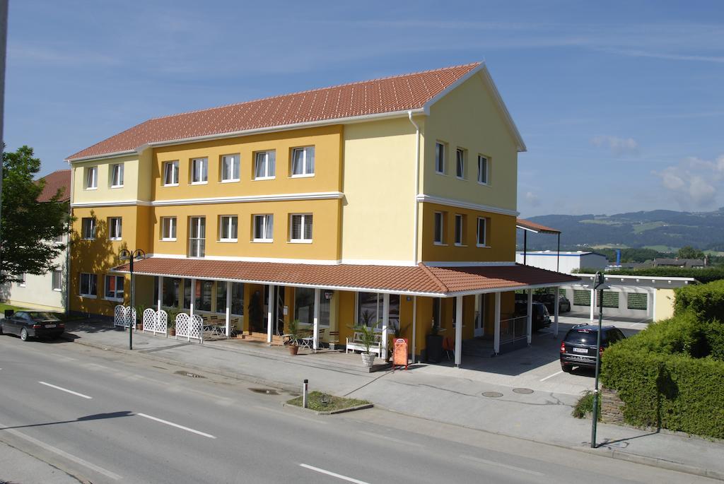 Hotel Treffpunkt Sankt Stefan im Gailtal 외부 사진